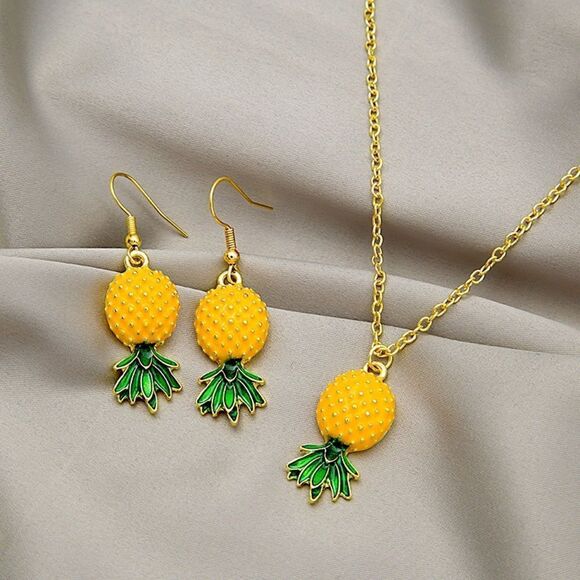 Green Leaf Pineapple Dangle Earrings Pendant Necklace Set - Picture 7 of 7